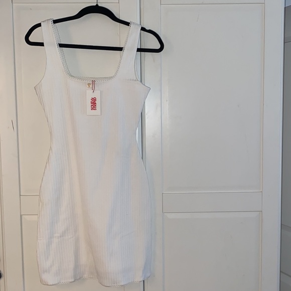 Solid and striped dress - Picture 2 of 4